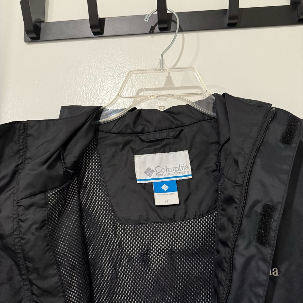 Men’s Columbia Windbreaker - Picture 5 of 9